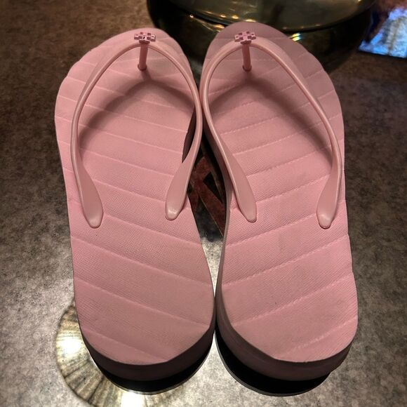 Tory Burch Kira Flip Flops - Picture 4 of 6